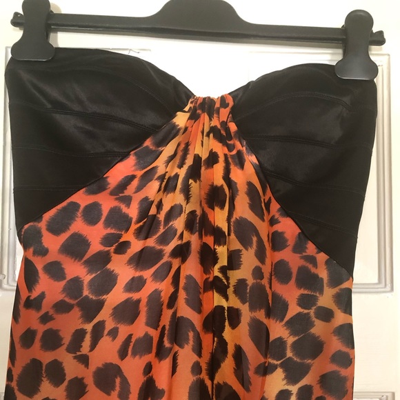 Dress - Picture 2 of 5